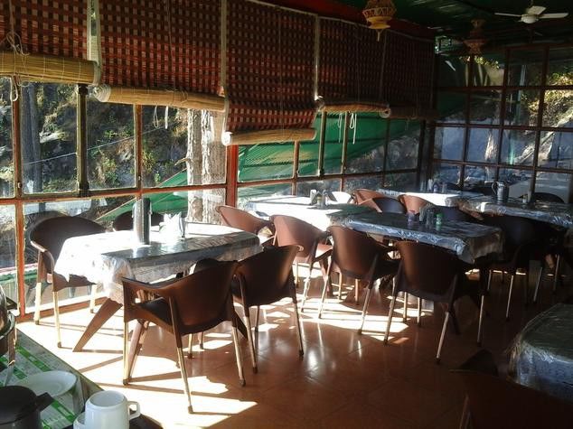 Bright Sunny Pines Hotel & Resort Lansdowne Ngoại thất bức ảnh